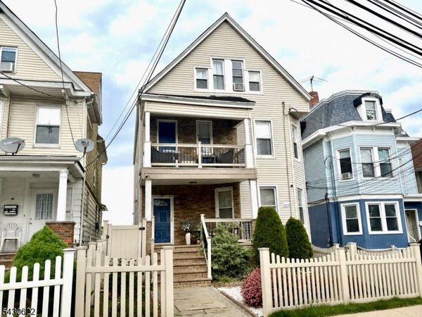 411 Chilton St, Elizabeth, NJ 07208
