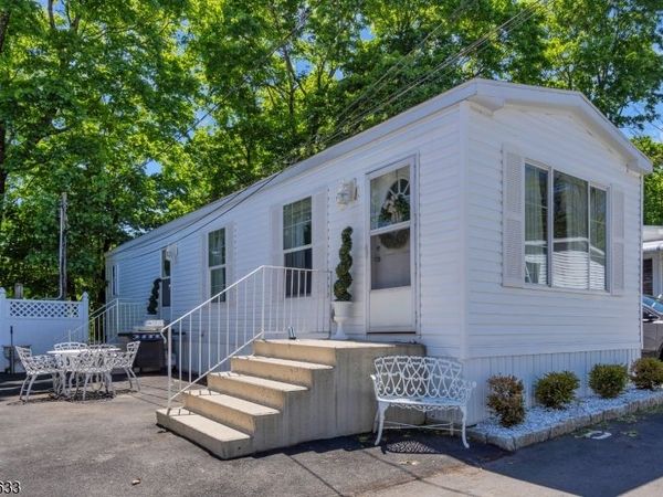 9 White Birch Park, Hampton, NJ 08827