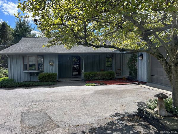 30 Daisy Lane , Poughkeepsie, NY 12603