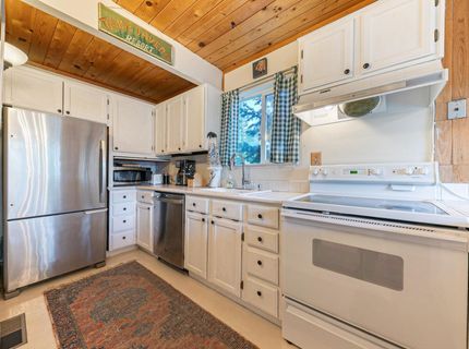 2560 Lake Forest Road, Tahoe City, CA 96161 Photo