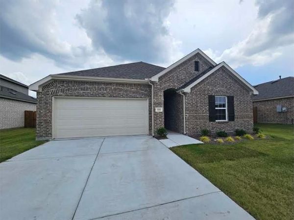 111 John Laurens Drive, Venus, TX 76084