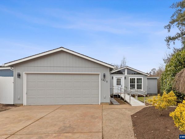 1475 Abbey Ln, Lafayette, OR 97127