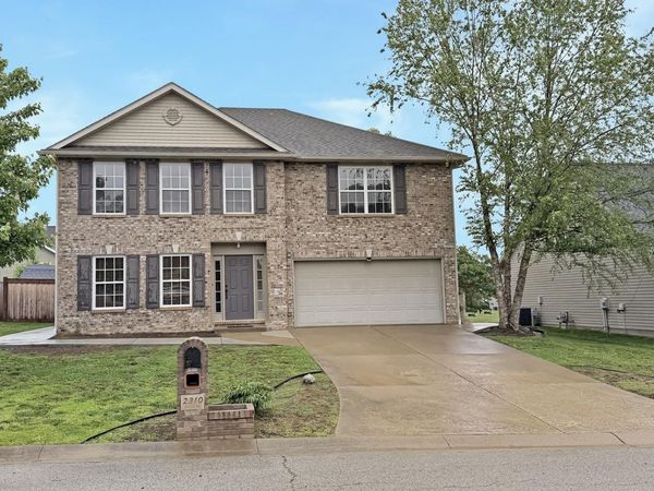 2310 Belize Drive, Evansville, IN 47725