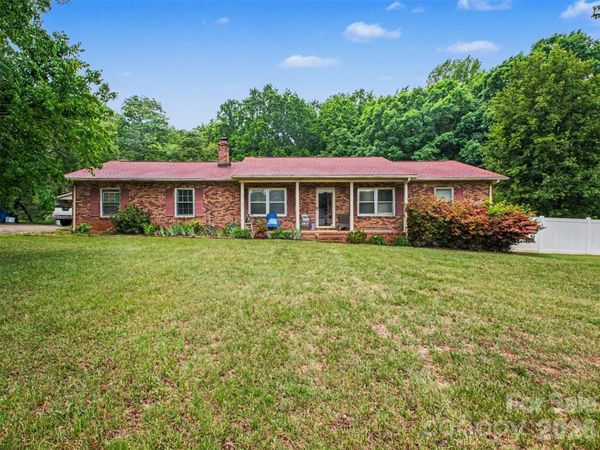 888 Sunbeam Drive, Lincolnton, NC 28092