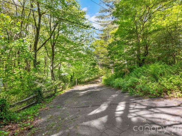 1923 Cold Mountain Road , Lake Toxaway, NC 28747
