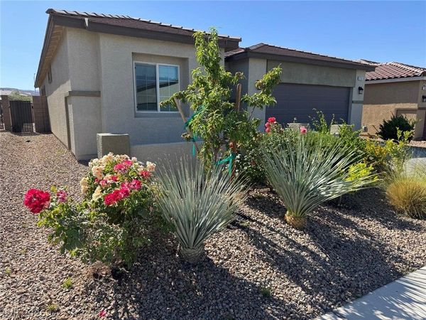 12767 Silver Queen Street , Henderson, NV 89044
