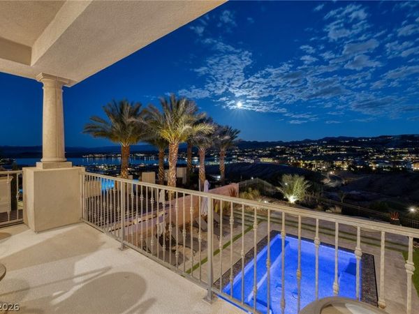 99 Rezzonico Drive, Henderson, NV 89011