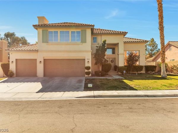 1021 Moorpoint Drive, North Las Vegas, NV 89031