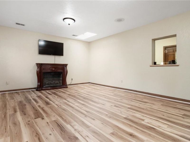 870 Orchard Hill Road, Zanesville, OH 43701 Photo 3
