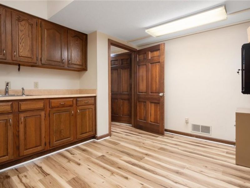 870 Orchard Hill Road, Zanesville, OH 43701 Photo 9