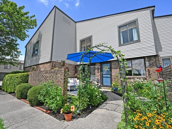 2802 Dry Ridge Court, Villa Hills, KY 41017