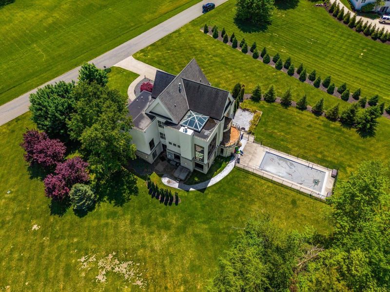 100 Stonesthrow Drive , Alexandria, OH 43001 Photo 69