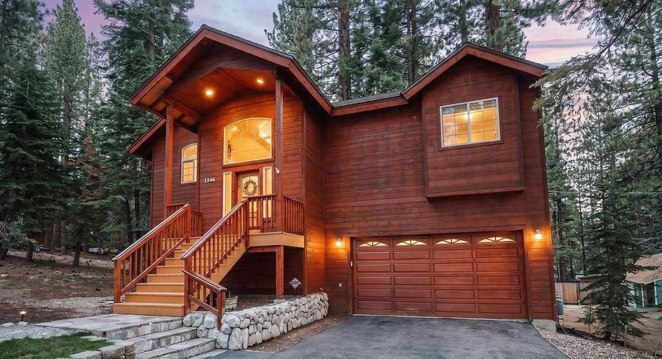 1346 Bonanza Avenue, South Lake Tahoe, CA 96150 Photo