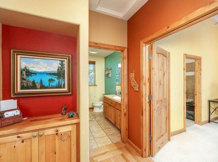 1346 Bonanza Avenue, South Lake Tahoe, CA 96150 Photo