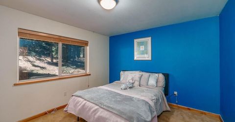 1346 Bonanza Avenue, South Lake Tahoe, CA 96150 Photo