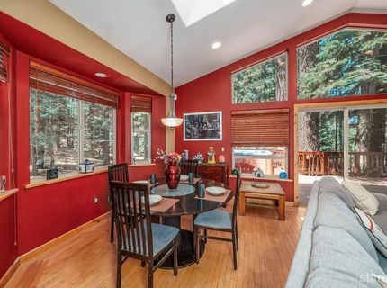 1346 Bonanza Avenue, South Lake Tahoe, CA 96150 Photo