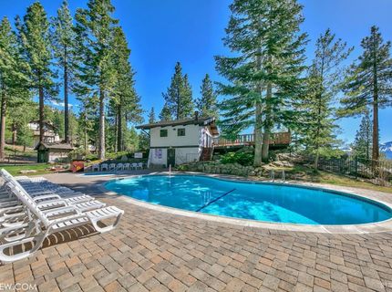 1167 Timber Lane, South Lake Tahoe, CA 96150 Photo