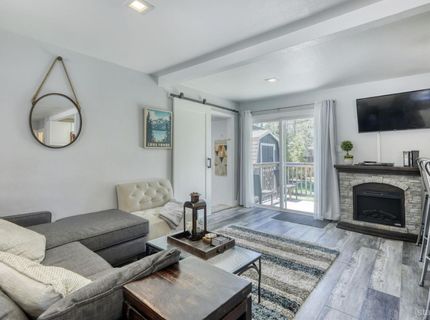 2146 Cornelian Drive, South Lake Tahoe, CA 91650 Photo