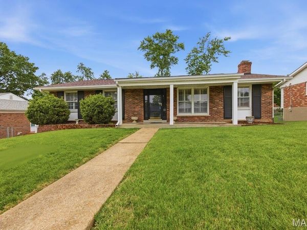 3846 Coachella Drive, St Louis, MO 63125
