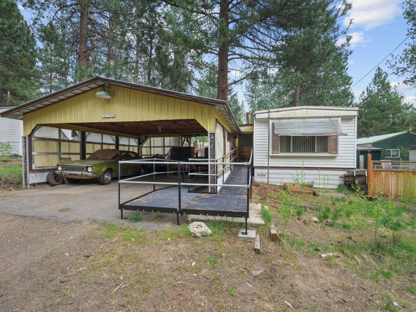 137139 4th, Crescent, OR 97733