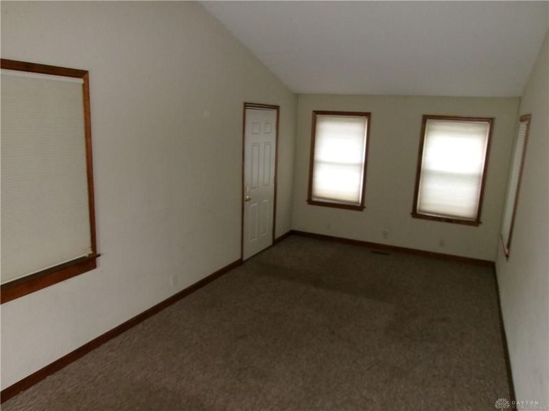 20 Elm Hill Drive, Harrison Township, OH 45415 Photo 3