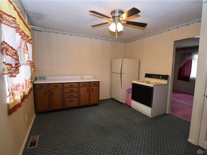 545 W Light Street, Urbana, OH 43078 Photo 7