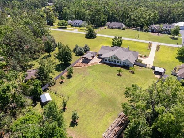 108 Cedar Hill Dr, Oxford, MS 38655