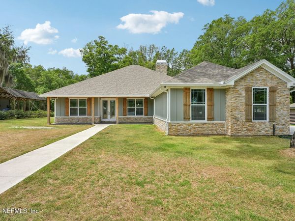 720 ARTHUR MOORE Drive, Green Cove Springs, FL 32043