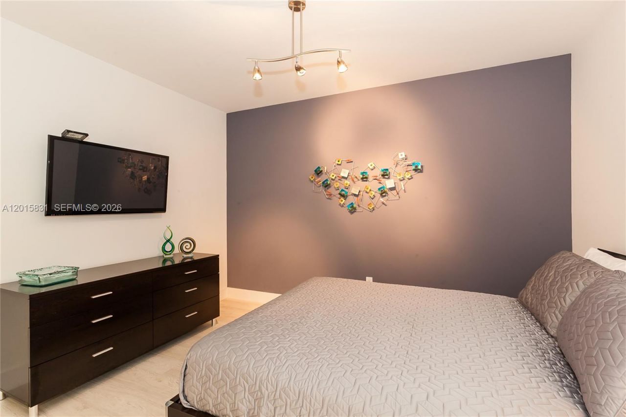 1830 S Ocean Dr , Unit 3711, Hallandale Beach, FL 33009 Photo