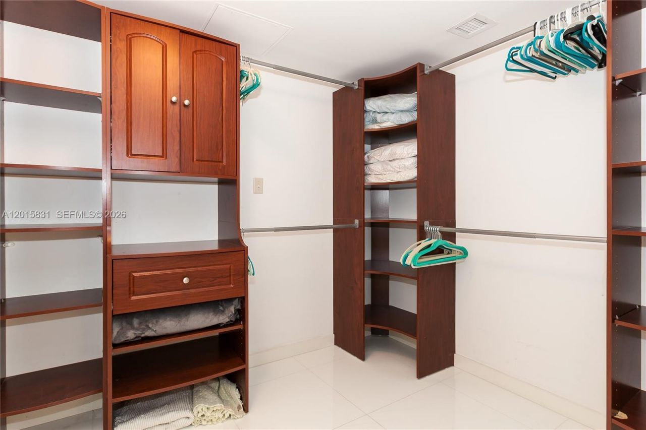 1830 S Ocean Dr , Unit 3711, Hallandale Beach, FL 33009 Photo