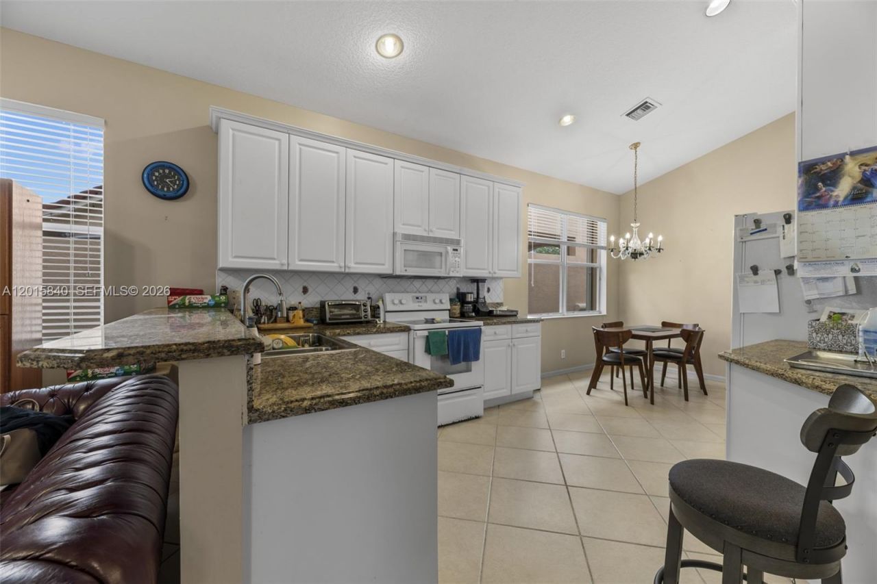 7363 Via Luria, Lake Worth, FL 33467 Photo