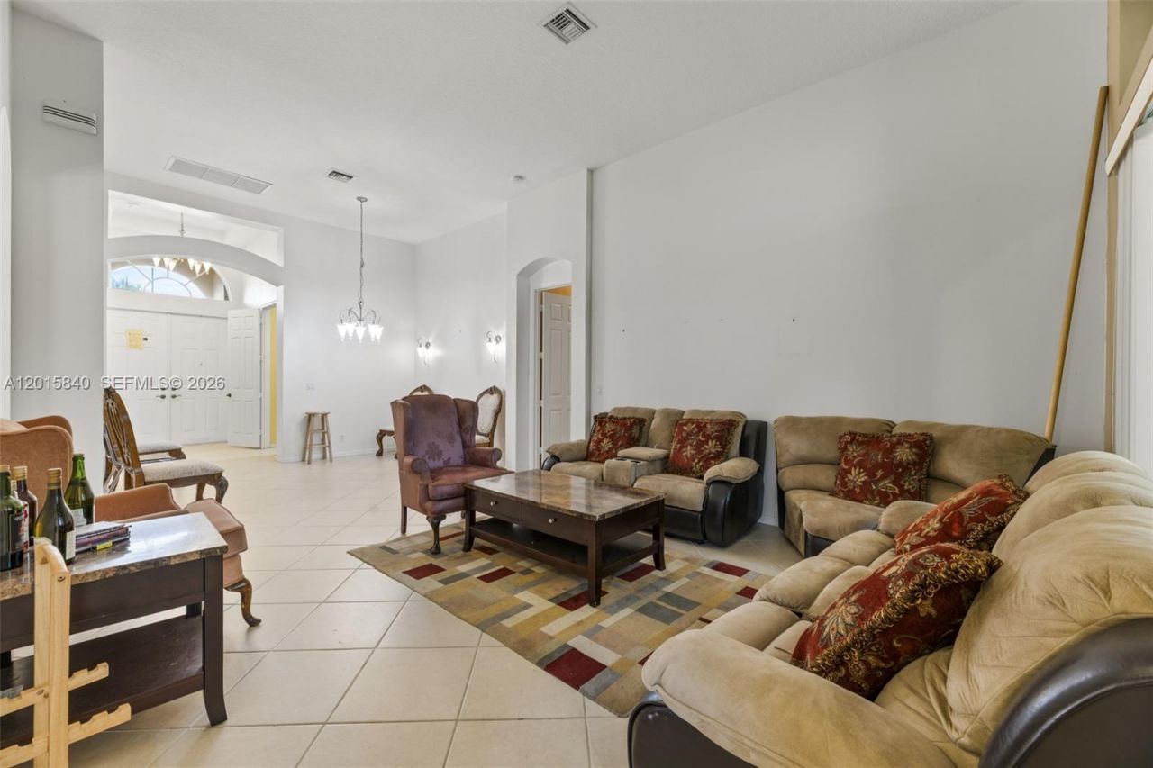 7363 Via Luria, Lake Worth, FL 33467 Photo