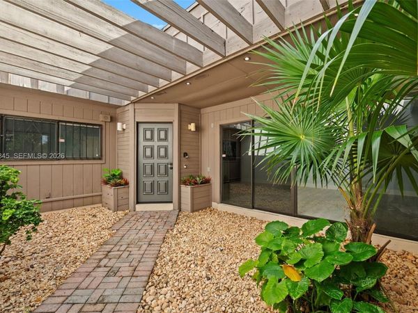 7366 SW 105th Pl , Miami, FL 33173