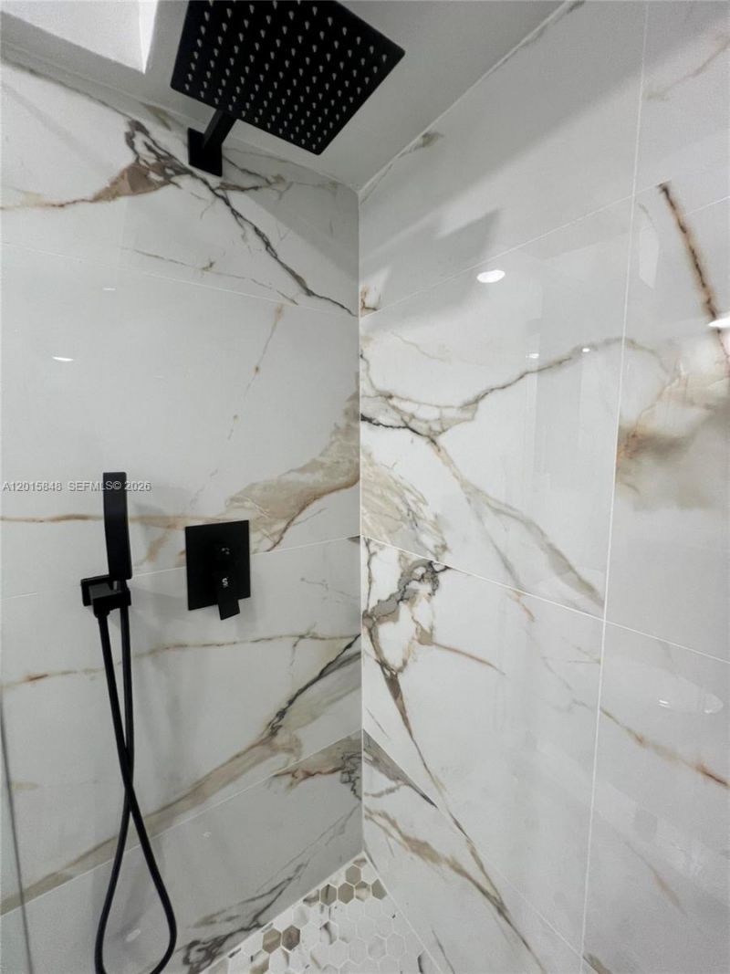 20300 W Country Club Dr, Unit 106-3, Aventura, FL 33180 Photo