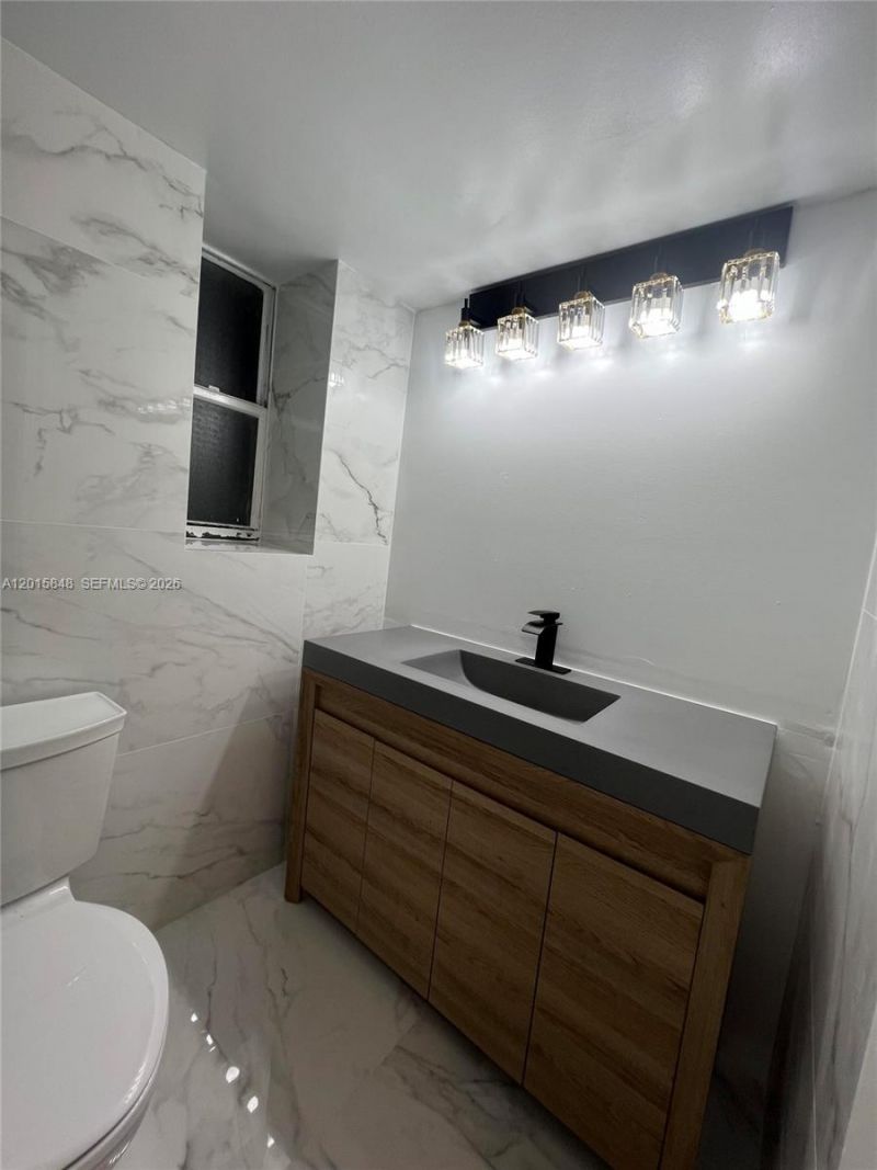 20300 W Country Club Dr, Unit 106-3, Aventura, FL 33180 Photo
