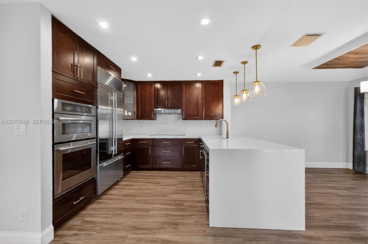 1603 W Harmony Lake Cir , Unit ., Davie, FL 33324 Photo