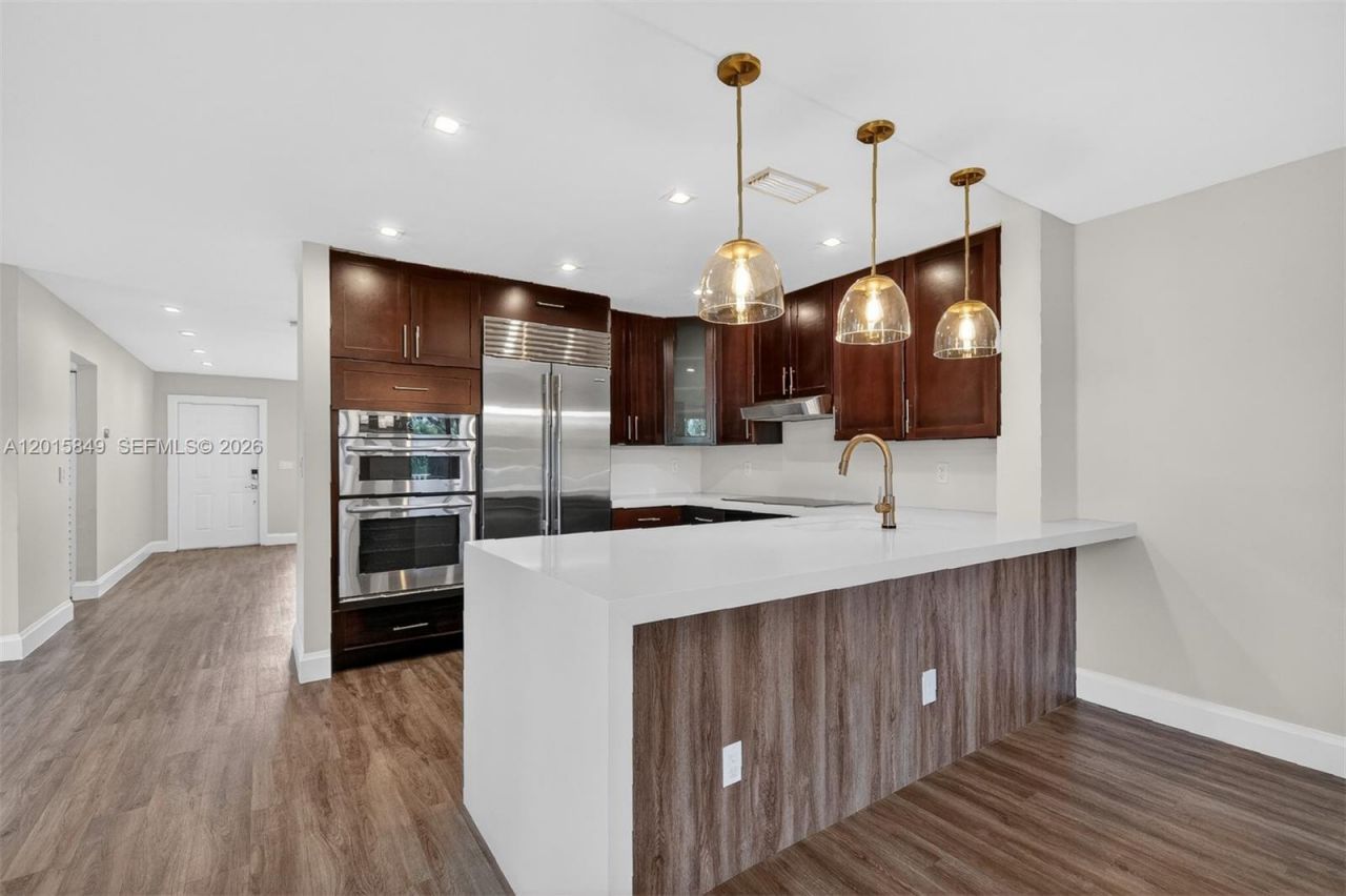 1603 W Harmony Lake Cir , Unit ., Davie, FL 33324 Photo