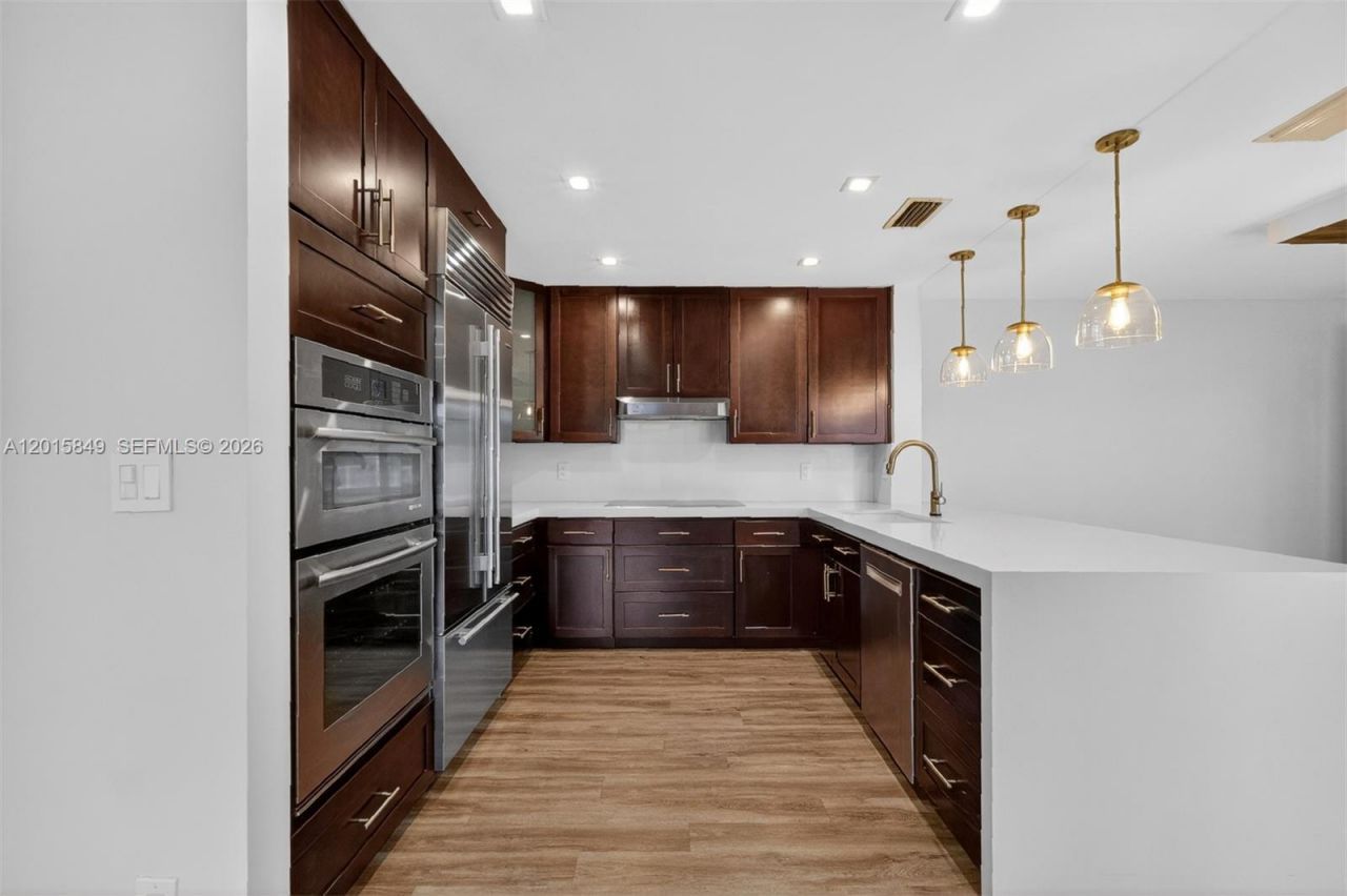 1603 W Harmony Lake Cir , Unit ., Davie, FL 33324 Photo