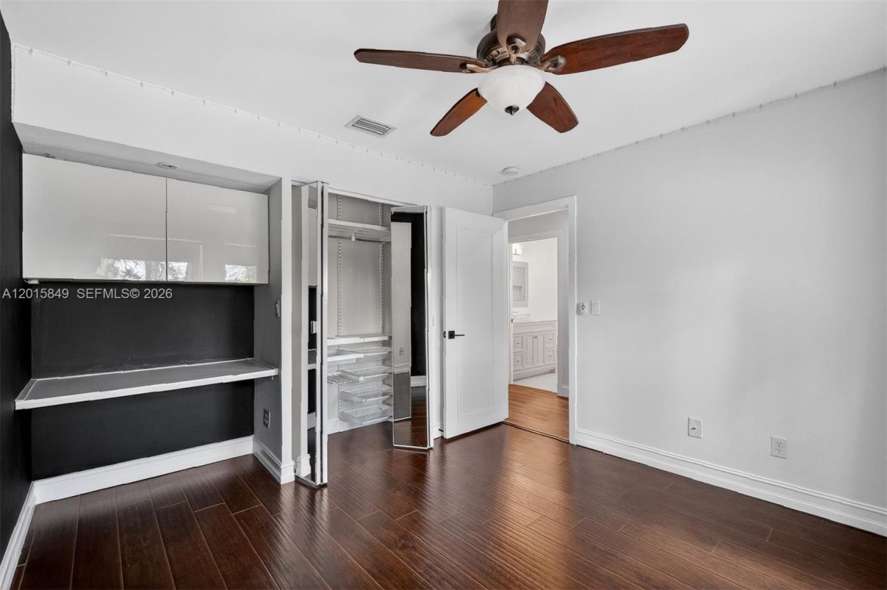 1603 W Harmony Lake Cir , Unit ., Davie, FL 33324 Photo