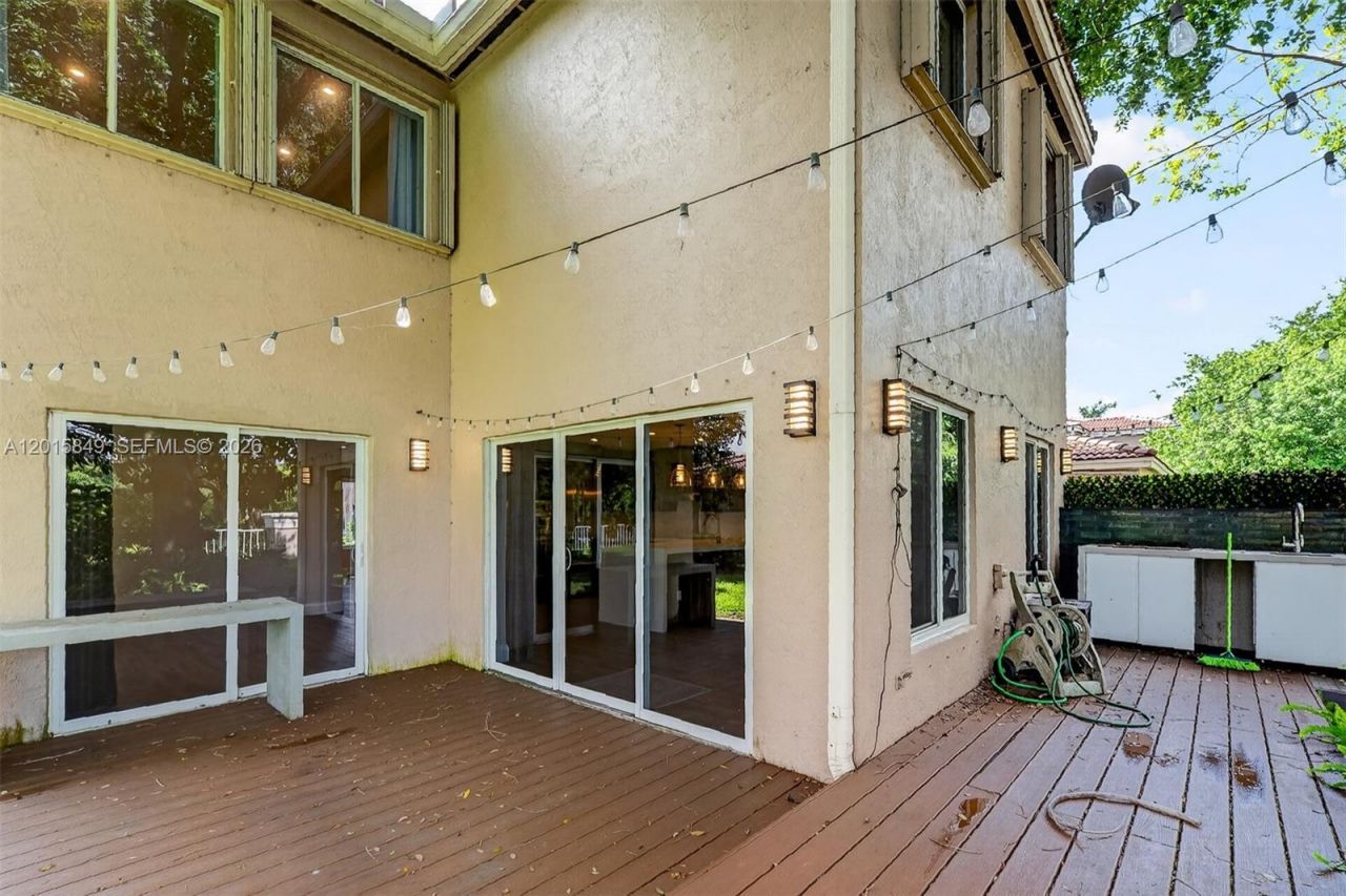 1603 W Harmony Lake Cir , Unit ., Davie, FL 33324 Photo