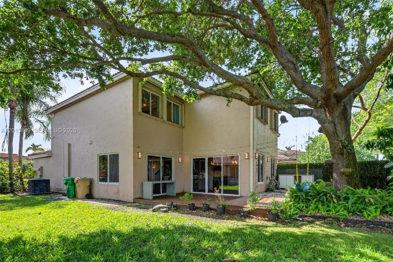 1603 W Harmony Lake Cir , Unit ., Davie, FL 33324 Photo