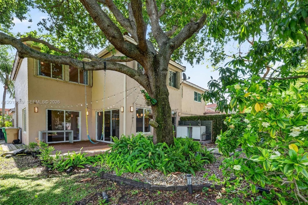 1603 W Harmony Lake Cir , Unit ., Davie, FL 33324 Photo