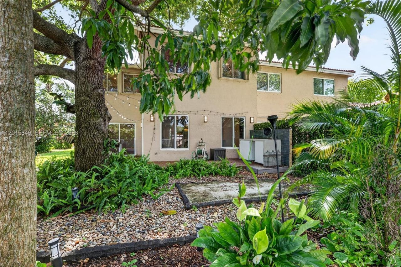 1603 W Harmony Lake Cir , Unit ., Davie, FL 33324 Photo