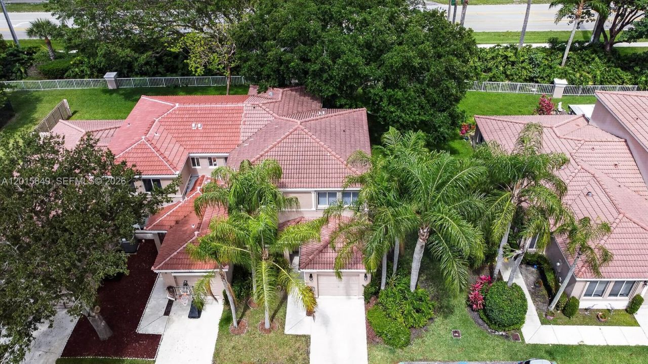 1603 W Harmony Lake Cir , Unit ., Davie, FL 33324 Photo