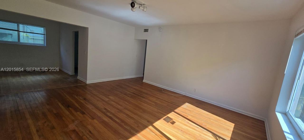 615 82nd St, Unit 1, Miami Beach, FL 33141 Photo