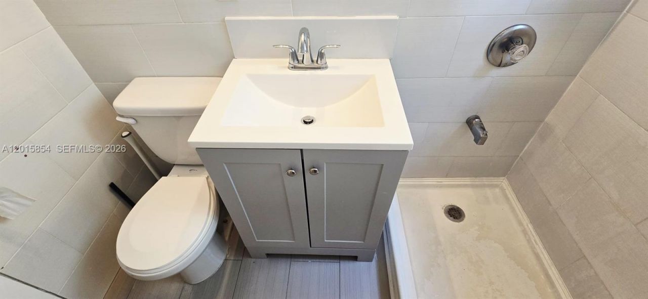 615 82nd St, Unit 1, Miami Beach, FL 33141 Photo