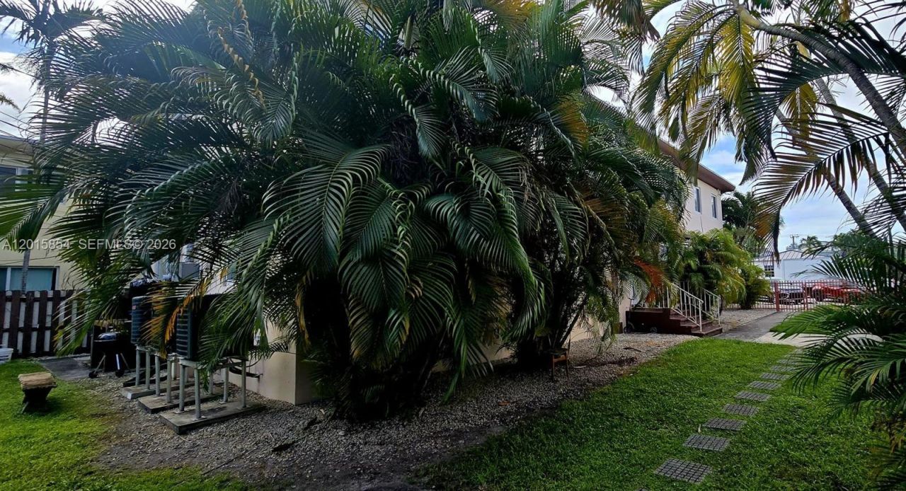 615 82nd St, Unit 1, Miami Beach, FL 33141 Photo