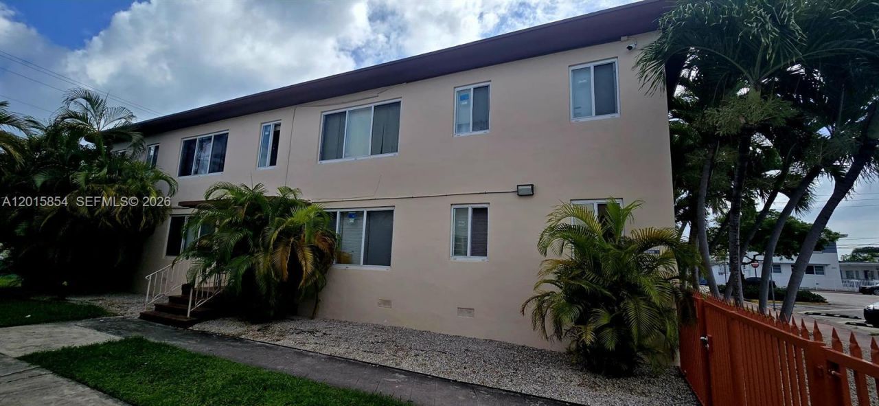 615 82nd St, Unit 1, Miami Beach, FL 33141 Photo