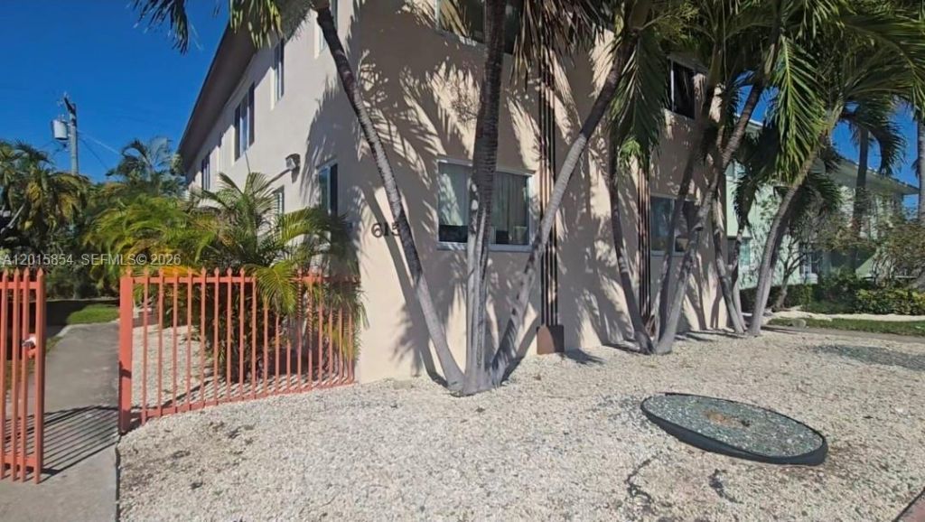 615 82nd St, Unit 1, Miami Beach, FL 33141 Photo