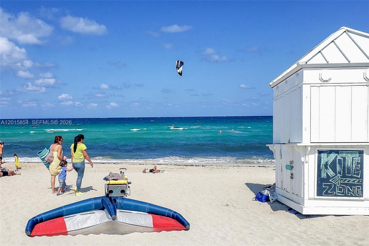 615 82nd St, Unit 1, Miami Beach, FL 33141 Photo